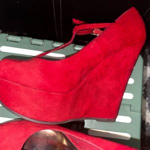 New 5inch wedge heel with t-strap